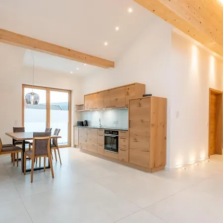 Schmuckstueck Ferienapartments شقة *