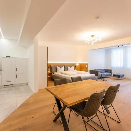 Schmuckstueck Ferienapartments * 博登迈斯