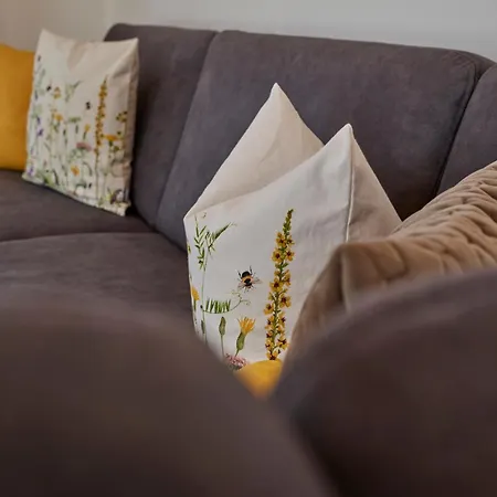 Schmuckstueck Ferienapartments Апартаменты *