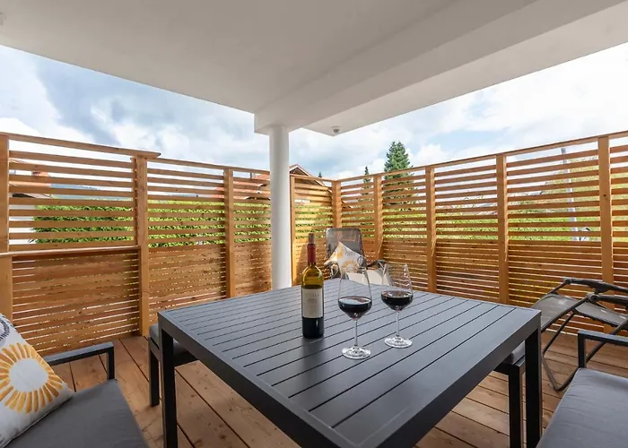 Schmuckstueck Ferienapartments Апартаменты *