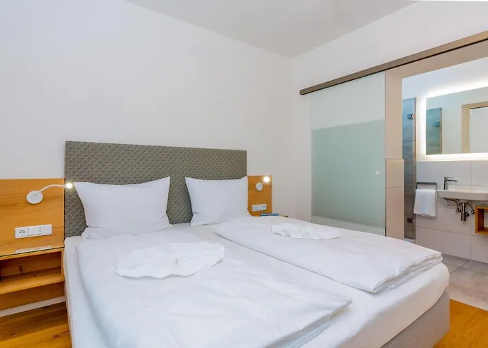 Апартаменты Schmuckstueck Ferienapartments *